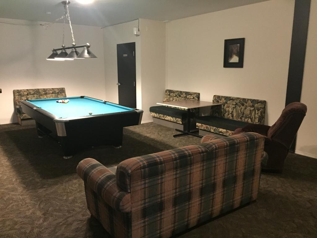 Invermere Hostel Luaran gambar